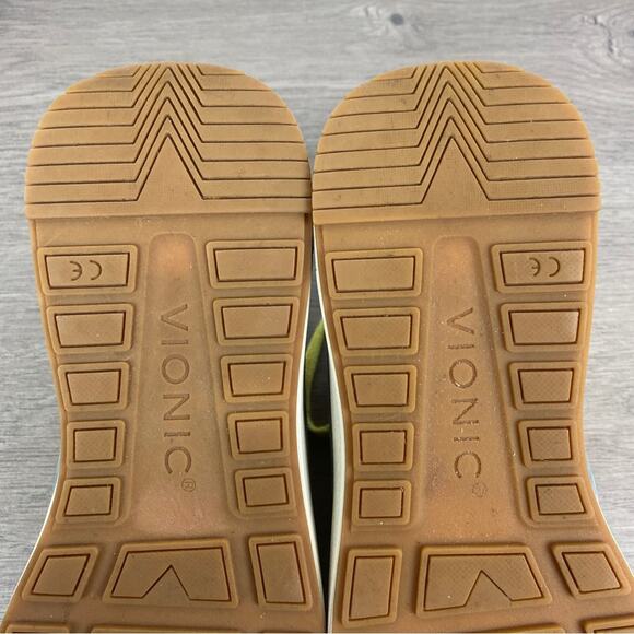 Vionic Gray With Yellow&Blue Detail Retro Vibe Rechelle Sneakers Sz.8 - Picture 14 of 15